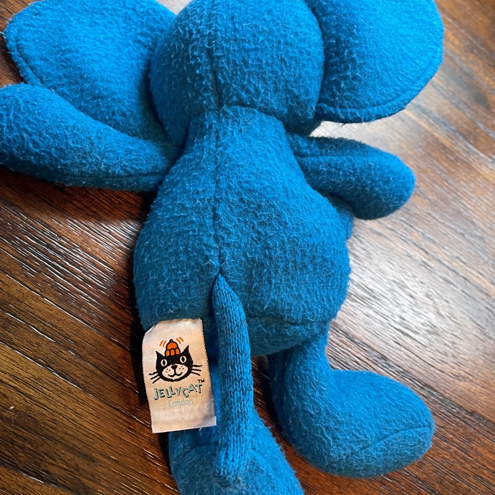 Jellycat “I am vivi 2015 elephant - Picture 4 of 5